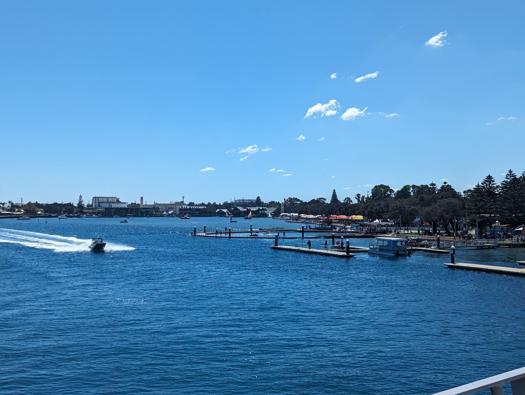 The Mandurah estuary and foreshore